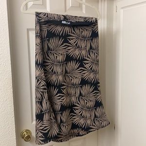 Audrey 3+1 MIDI Skirt